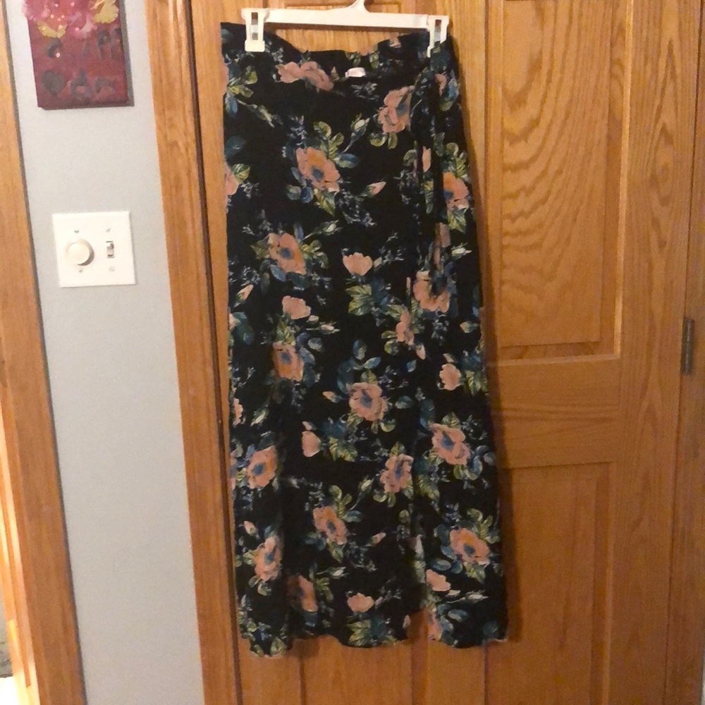 Maxi skirt